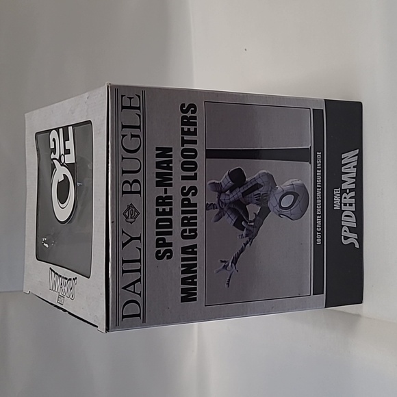 QMx Marvel Spider-Man Lootcrate Exclusive Q Fig Figure Quantum Mechanix 2017 - Picture 6 of 8